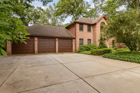 24444 S Timberline Trl, Crete, IL 60417