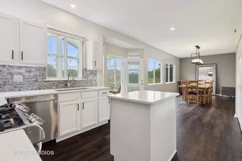 Kitchen - 21107 W Cypress Ct, Plainfield, IL 60544 photo 1 of 3