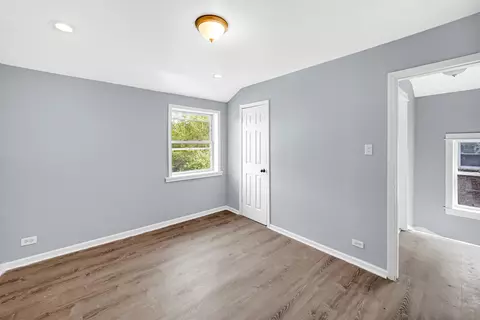 2122 E 99th St, Chicago, IL 60617 photo 9