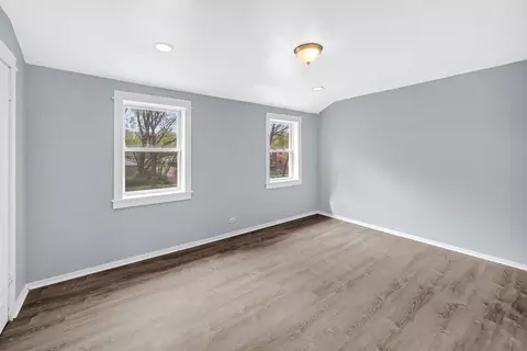 2122 E 99th St, Chicago, IL 60617 photo 11