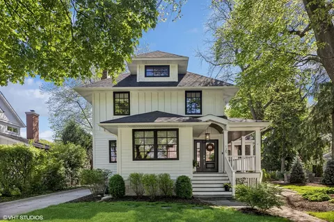 125 Sunset Ave, La Grange, IL 60525
