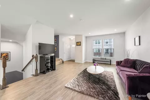 21 Nicholas Dr E, Des Plaines, IL 60016 photo 5