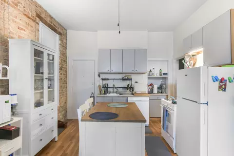 Kitchen - 1649 W Superior St, Chicago, IL 60622 photo 1 of 3