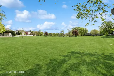 Other - 930 N Dovington Dr, Hoffman Estates, IL 60169 photo 6 of 6