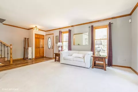 Living - 198 Foxmoor Rd, Fox River Grove, IL 60021 photo 1 of 3