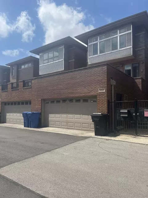 3212 S Stewart Ave, Chicago, IL 60616