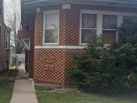 8222 S Perry Ave, Chicago, IL 60620