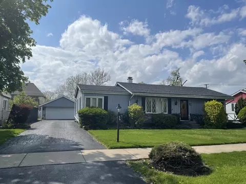 7918 Mobile Ave, Burbank, IL 60459