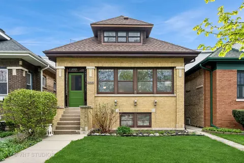 5019 N Kildare Ave, Chicago, IL 60630