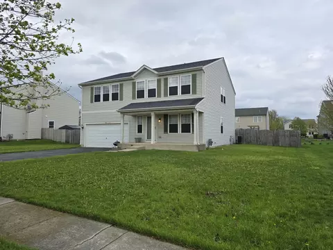 512 Prairie Point Dr, Poplar Grove, IL 61065