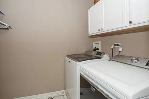 1069 Horizon Dr, Bartlett, IL 60103 photo 24