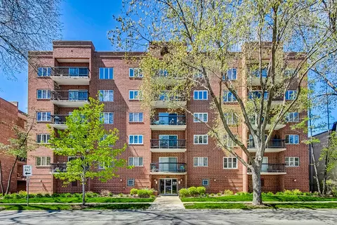 820 Graceland Ave #606, Des Plaines, IL 60016