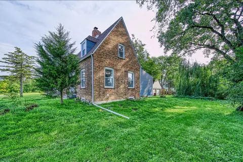 Exterior - 16123 Wolcott Ave, Markham, IL 60428 photo 4 of 6