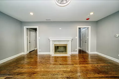 Living - 16123 Wolcott Ave, Markham, IL 60428 photo 2 of 2