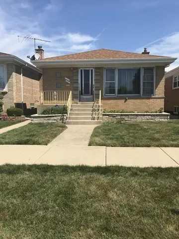 6144 W 64th St, Chicago, IL 60638