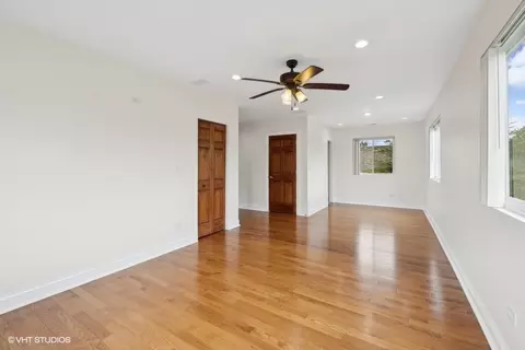 369 Blackhawk Rd, Riverside, IL 60546 photo 20