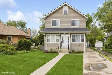 369 Blackhawk Rd, Riverside, IL 60546 photo 2