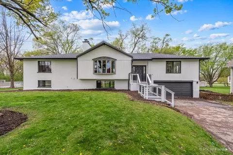 3 N034 Ridgeview St, West Chicago, IL 60185