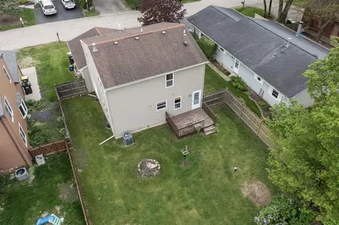 View/Area - 513 Venice Rd, Lakemoor, IL 60051 photo 1 of 2