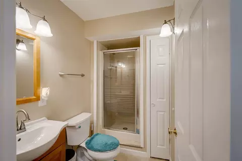 Bath - 3 Timberview Dr, Bloomington, IL 61701 photo 3 of 3