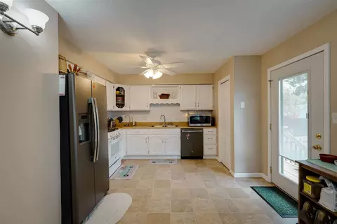 Other - 3 Timberview Dr, Bloomington, IL 61701 photo 4 of 6