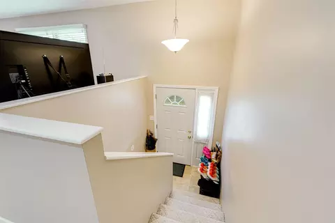 Entry Way - 3 Timberview Dr, Bloomington, IL 61701 photo 2 of 2