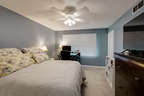 Bedroom - 3 Timberview Dr, Bloomington, IL 61701 photo 1 of 7
