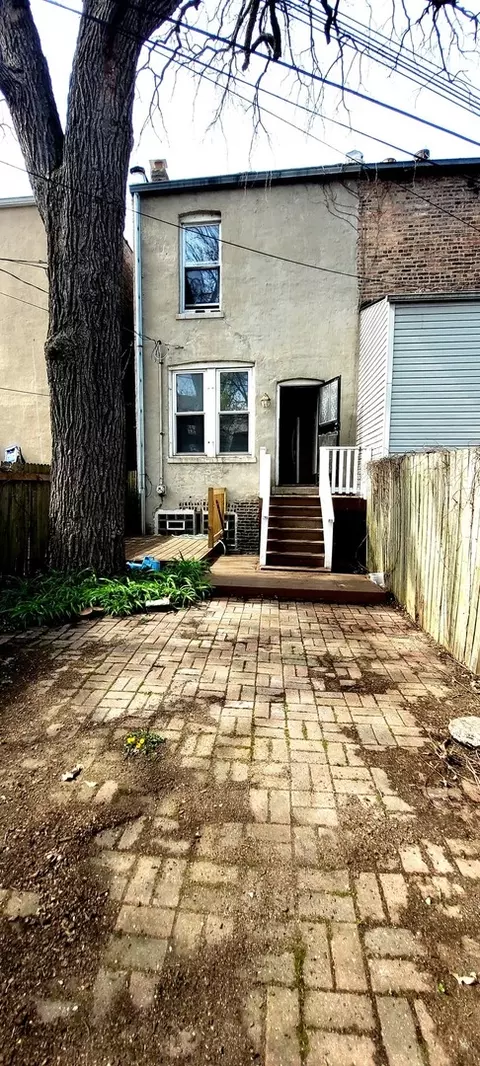 2623 E 74th St, Chicago, IL 60649 photo 18