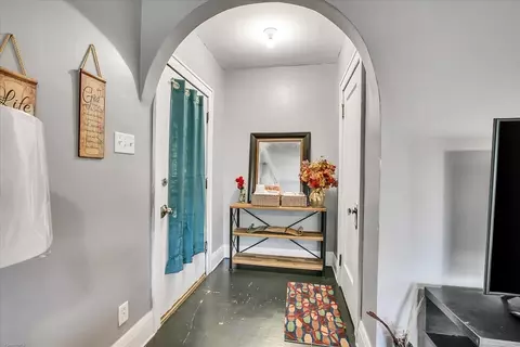 Entry Way - 496 S Nelson Ave, Kankakee, IL 60901 photo 1 of 1