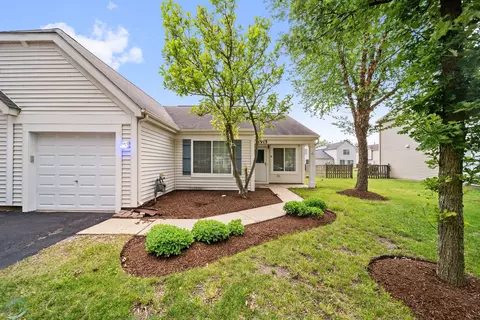 2915 Astor Ln, Montgomery, IL 60538
