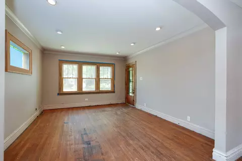 Living - 921 Webster Ave, Wheaton, IL 60187 photo 1 of 2