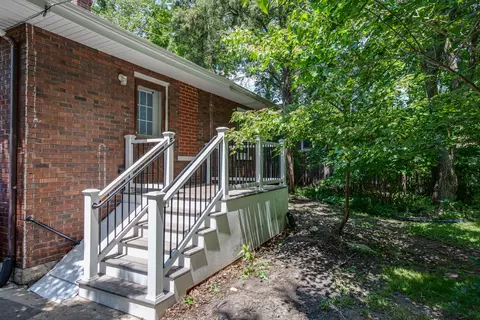 Exterior - 921 Webster Ave, Wheaton, IL 60187 photo 4 of 5