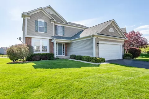 1218 Goldfinch Ln, Antioch, IL 60002