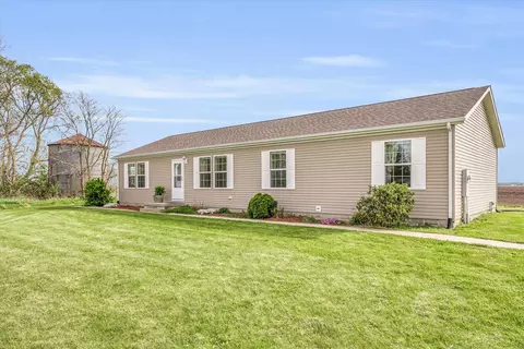 1755 County Road 2000 N, Urbana, IL 61802