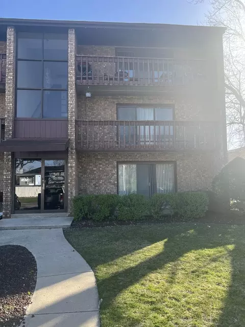 1873 Michigan City Rd #1W, Calumet City, IL 60409