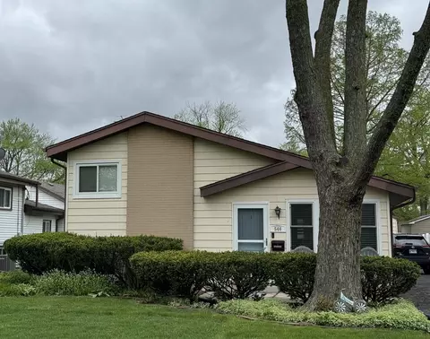 546 N Wisconsin Ave, Villa Park, IL 60181