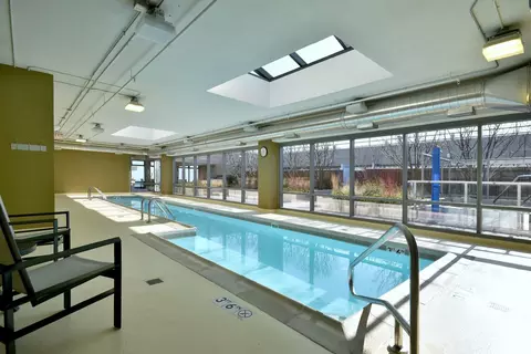 Exterior - 65 E Monroe St #4420, Chicago, IL 60603 photo 6 of 10