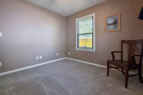 109 N West St, Downs, IL 61736 photo 32