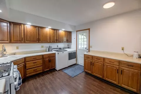 109 N West St, Downs, IL 61736 photo 20