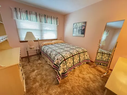 1102 S Hill Dr, Dixon, IL 61021 photo 10