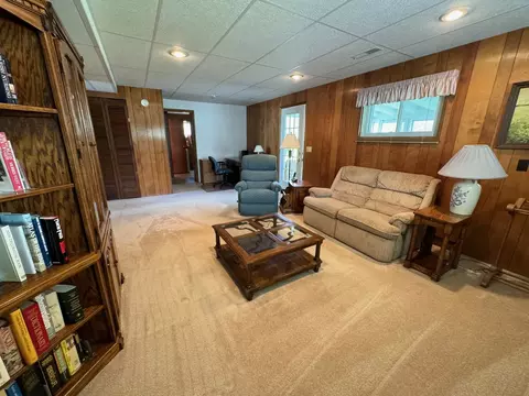 1102 S Hill Dr, Dixon, IL 61021 photo 14