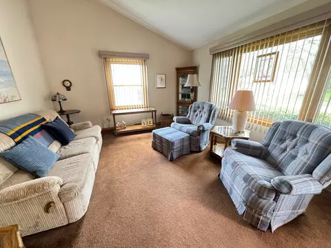 1102 S Hill Dr, Dixon, IL 61021 photo 7