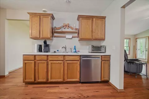 Kitchen - 2512 Timberview Dr, Bloomington, IL 61701 photo 3 of 4