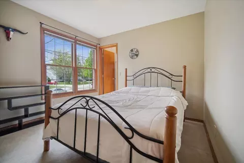 Bedroom - 2512 Timberview Dr, Bloomington, IL 61701 photo 2 of 2