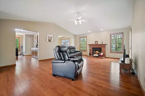 Living - 2512 Timberview Dr, Bloomington, IL 61701 photo 2 of 3