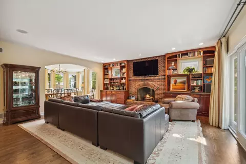 100 E North Ave, Lake Bluff, IL 60044 photo 21