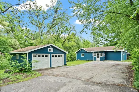 502 E Steward St, Plano, IL 60545