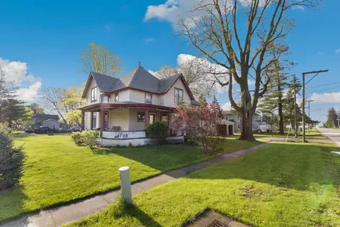 1706 Nachusa Rd, Nachusa, IL 61057 photo 2