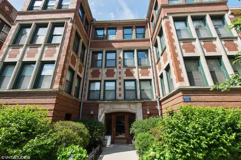 434 W Aldine Ave #2F, Chicago, IL 60657