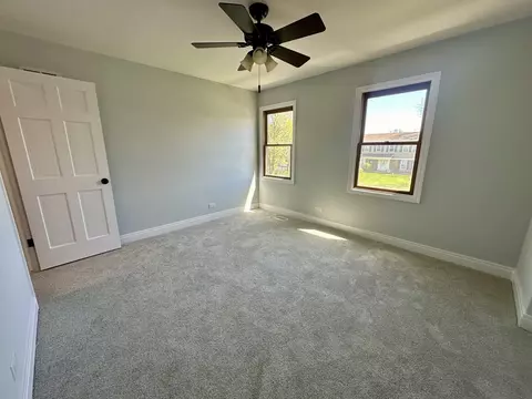 5504 Deerfield Ln, Rolling Meadows, IL 60008 photo 21